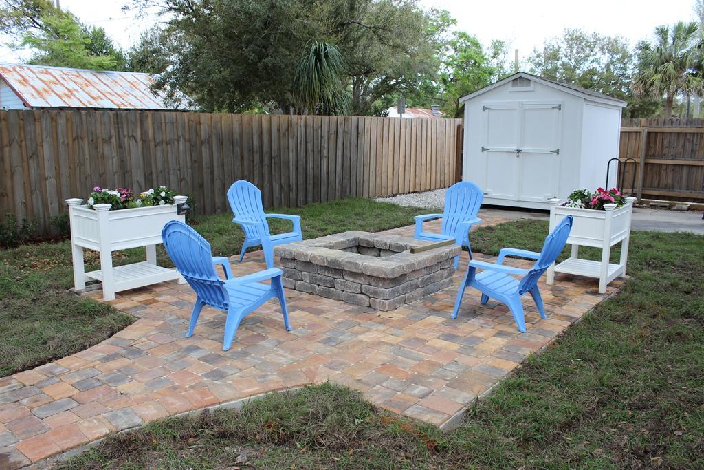 The Shed Sanford Exterior photo